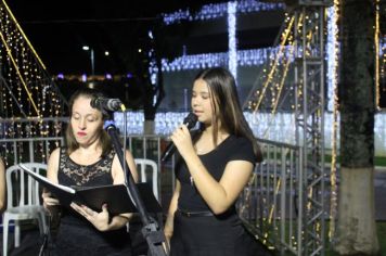 Foto - ABERTURA OFICIAL DO NATAL ENCANTADO ACONTECEU NA NOITE DESTE SÁBADO (7/12)