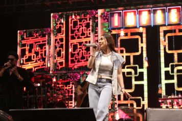 Foto - Show Naiara Azevedo 