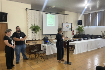 Foto - 14ª Pré-Conferências Municipais de Assistência Social “20 anos de SUAS”: Construção, Proteção e Resistência, no Salão Paroquial 