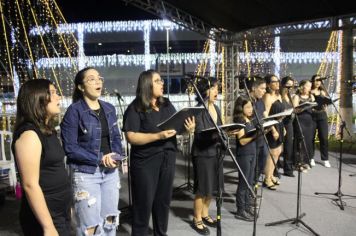 Foto - ABERTURA OFICIAL DO NATAL ENCANTADO ACONTECEU NA NOITE DESTE SÁBADO (7/12)