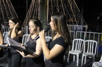 Foto - ABERTURA OFICIAL DO NATAL ENCANTADO ACONTECEU NA NOITE DESTE SÁBADO (7/12)