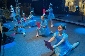 Foto - Espetáculo Ballet Arabesco 