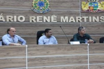 Foto - Entrega de Títulos de Regularização Fundiária - Bairro Parafuso