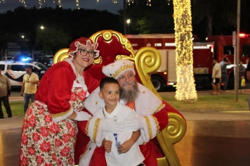 Foto - Chegada do Papai e Mamãe Noel em Cajati 
