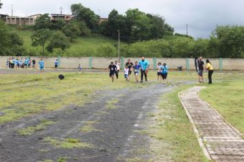 Foto - Torneio de Atletismo entres as APAES do Vale do Ribeira foi realizado no Centro de Eventos em Cajati