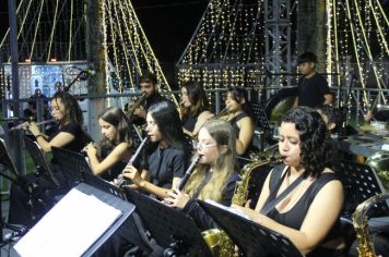 Foto - ABERTURA OFICIAL DO NATAL ENCANTADO ACONTECEU NA NOITE DESTE SÁBADO (7/12)