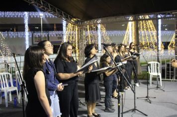 Foto - ABERTURA OFICIAL DO NATAL ENCANTADO ACONTECEU NA NOITE DESTE SÁBADO (7/12)