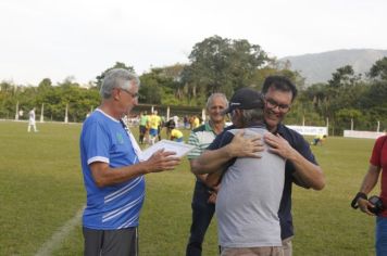 Foto - JOGO COMEMORATIVO COM EX-CRAQUES DA SELEÇÃO BRASILEIRA- CAJATI, 31 ANOS