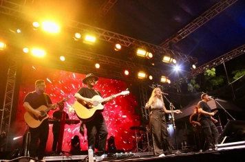 Foto - Show com Cíntia Férsi