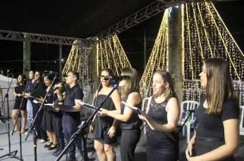 Foto - ABERTURA OFICIAL DO NATAL ENCANTADO ACONTECEU NA NOITE DESTE SÁBADO (7/12)