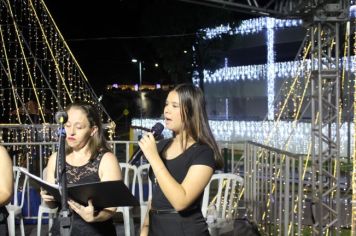 Foto - ABERTURA OFICIAL DO NATAL ENCANTADO ACONTECEU NA NOITE DESTE SÁBADO (7/12)