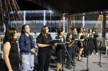 Foto - ABERTURA OFICIAL DO NATAL ENCANTADO ACONTECEU NA NOITE DESTE SÁBADO (7/12)