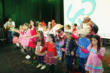 Foto - Arraiá da Educação 