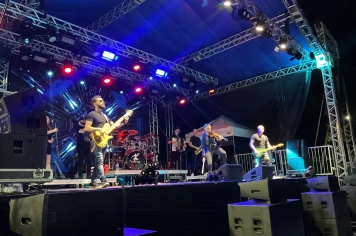 Foto - Show do violinista Simão Wolf 