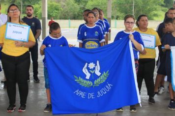 Foto - Torneio de Atletismo entres as APAES do Vale do Ribeira foi realizado no Centro de Eventos em Cajati