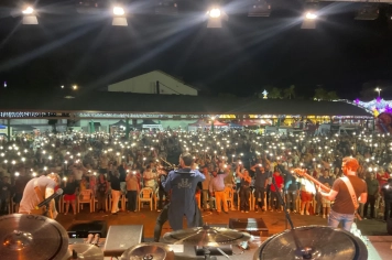 Foto - Show do violinista Simão Wolf 