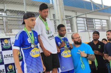 Foto - Torneio de Atletismo entres as APAES do Vale do Ribeira foi realizado no Centro de Eventos em Cajati