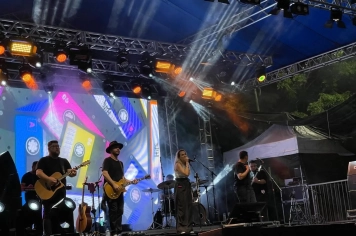 Foto - Show com Cíntia Férsi