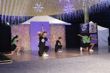 Foto - ABERTURA OFICIAL DO NATAL ENCANTADO ACONTECEU NA NOITE DESTE SÁBADO (7/12)