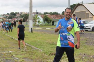 Foto - Torneio de Atletismo entres as APAES do Vale do Ribeira foi realizado no Centro de Eventos em Cajati