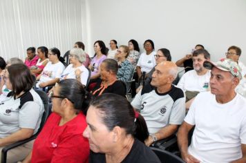 Foto - CREAS REALIZA CAMPANHA JUNHO VIOLETA EM CAJATI