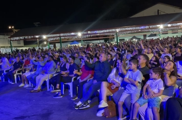 Foto - Show do violinista Simão Wolf 