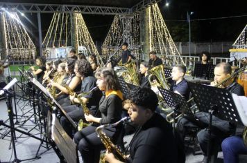 Foto - ABERTURA OFICIAL DO NATAL ENCANTADO ACONTECEU NA NOITE DESTE SÁBADO (7/12)