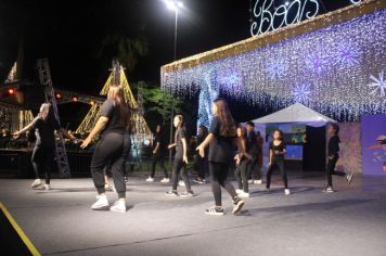 Foto - ABERTURA OFICIAL DO NATAL ENCANTADO ACONTECEU NA NOITE DESTE SÁBADO (7/12)