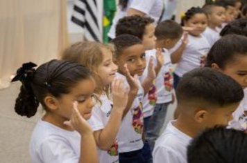 Foto - Formatura e Festa do Livro Escolas Municipais