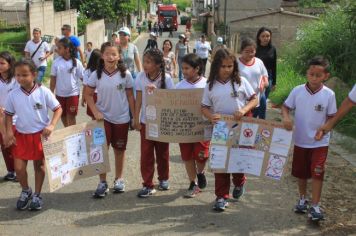 Foto - PASSEATA CONTRA A DENGUE- ESCOLA JARDIM ANA MARIA