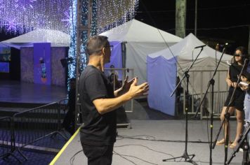 Foto - ABERTURA OFICIAL DO NATAL ENCANTADO ACONTECEU NA NOITE DESTE SÁBADO (7/12)