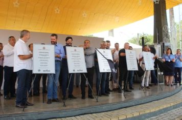 Foto - INAUGURAÇÃO ESTAÇÃO DE BOMBEIROS E POUPATEMPO