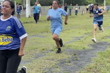 Foto - Torneio de Atletismo entres as APAES do Vale do Ribeira foi realizado no Centro de Eventos em Cajati