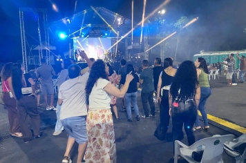 Foto - Show com Cíntia Férsi