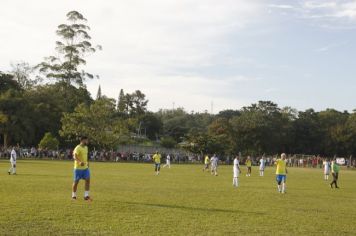 Foto - JOGO COMEMORATIVO COM EX-CRAQUES DA SELEÇÃO BRASILEIRA- CAJATI, 31 ANOS