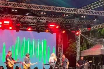 Foto - Show com Cíntia Férsi