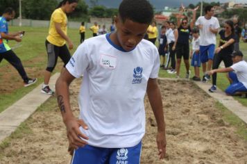 Foto - Torneio de Atletismo entres as APAES do Vale do Ribeira foi realizado no Centro de Eventos em Cajati