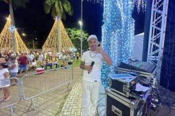 Foto - Réveillon com a Banda Origins e fogos de artifícios sem estampido marcaram a virada do ano em Cajati