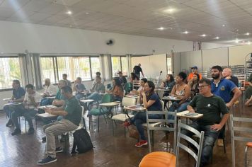 Foto - REPRESENTANTES DE TURISMO DO VALE DO RIBEIRA REALIZAM APRESENTAÇÕES DOS ATRATIVOS TURÍSTICOS DOS  SEUS MUNICÍPIOS