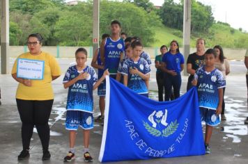 Foto - Torneio de Atletismo entres as APAES do Vale do Ribeira foi realizado no Centro de Eventos em Cajati