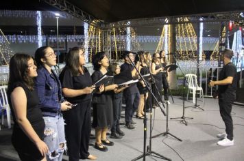 Foto - ABERTURA OFICIAL DO NATAL ENCANTADO ACONTECEU NA NOITE DESTE SÁBADO (7/12)