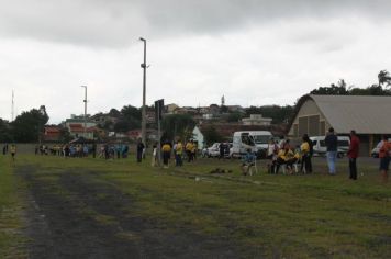 Foto - Torneio de Atletismo entres as APAES do Vale do Ribeira foi realizado no Centro de Eventos em Cajati