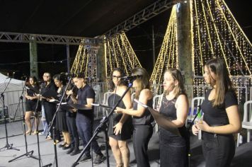 Foto - ABERTURA OFICIAL DO NATAL ENCANTADO ACONTECEU NA NOITE DESTE SÁBADO (7/12)