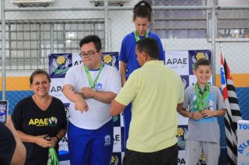 Foto - Torneio de Atletismo entres as APAES do Vale do Ribeira foi realizado no Centro de Eventos em Cajati