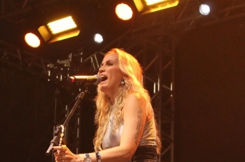 Foto - Show com Cíntia Férsi