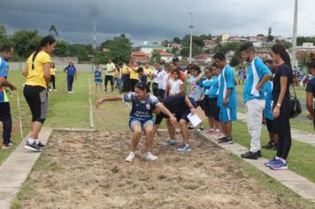 Foto - Torneio de Atletismo entres as APAES do Vale do Ribeira foi realizado no Centro de Eventos em Cajati