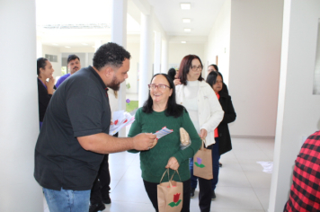 Foto - JUNHO VIOLETA 2025