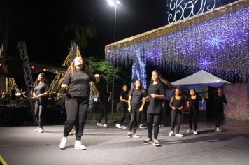 Foto - ABERTURA OFICIAL DO NATAL ENCANTADO ACONTECEU NA NOITE DESTE SÁBADO (7/12)