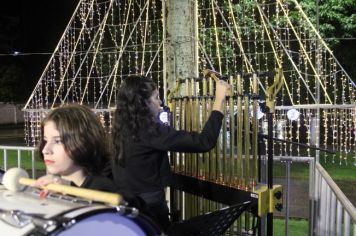 Foto - ABERTURA OFICIAL DO NATAL ENCANTADO ACONTECEU NA NOITE DESTE SÁBADO (7/12)