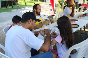 Foto - CIRCUITO SESC NA PRAÇA DA BÍBLIA